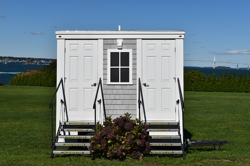 petite-2025 petite-2025